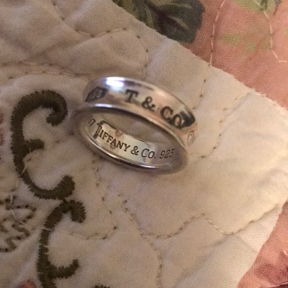 Jewelry - Tiffany & Co Ring